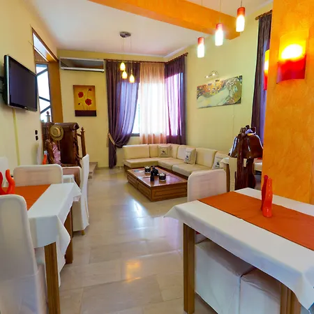 Pavlidis 2* タソス