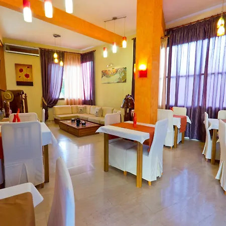 ホテル Pavlidis 2*