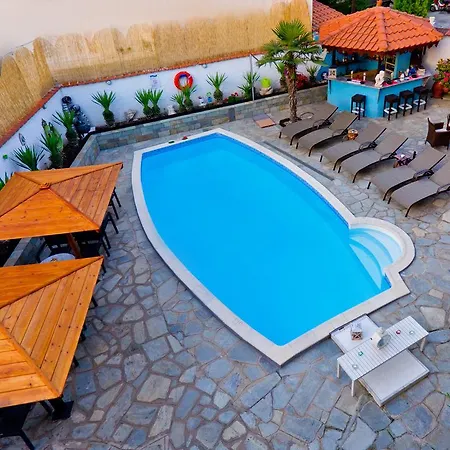 Pavlidis 2* タソス